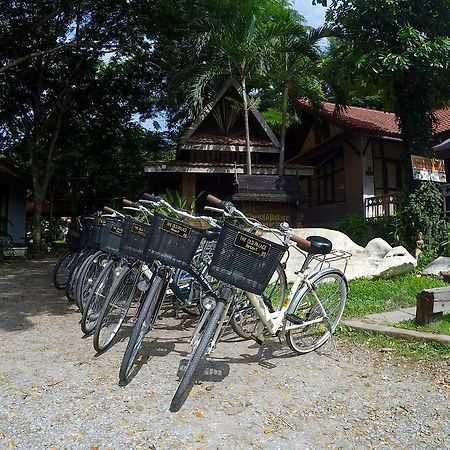 The Old Palace Resort Klong Sa Bua Аюттхая Екстер'єр фото